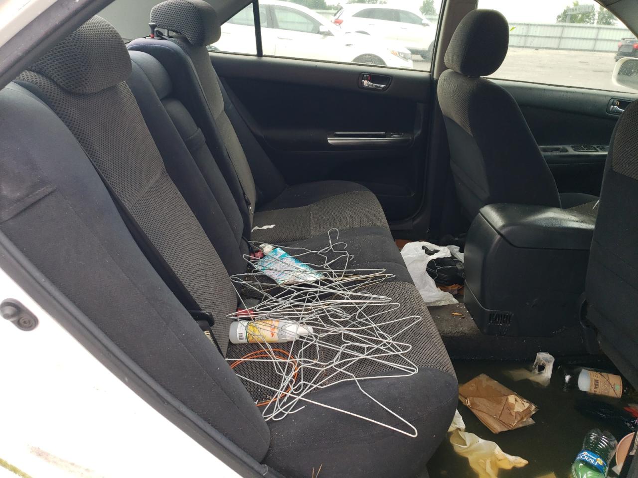 2003 Toyota Camry Le VIN: 4T1BF32K73U055660 Lot: 64013794