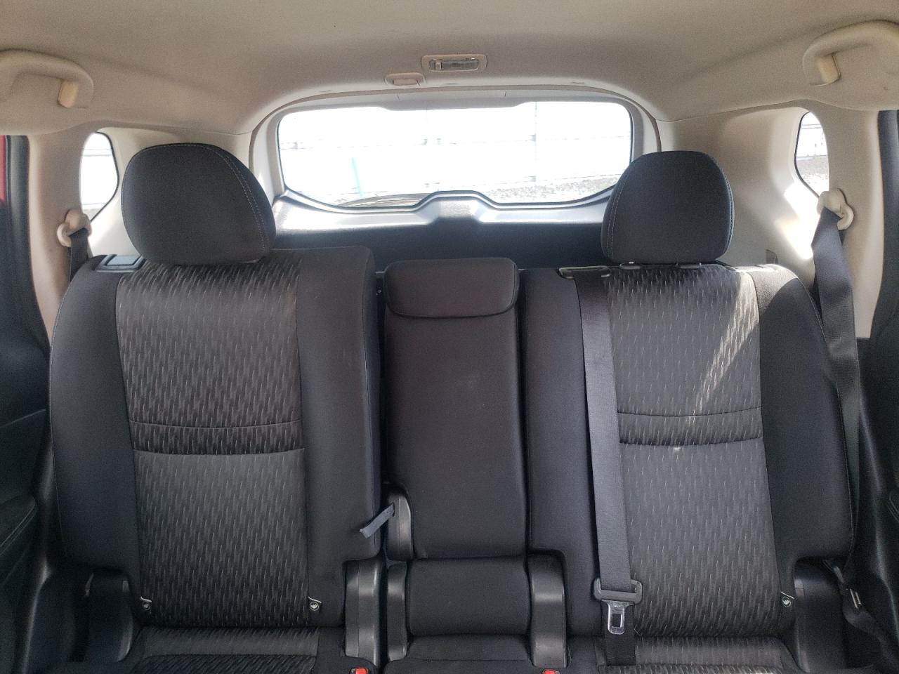 2017 Nissan Rogue S VIN: JN8AT2MV4HW250156 Lot: 63288434