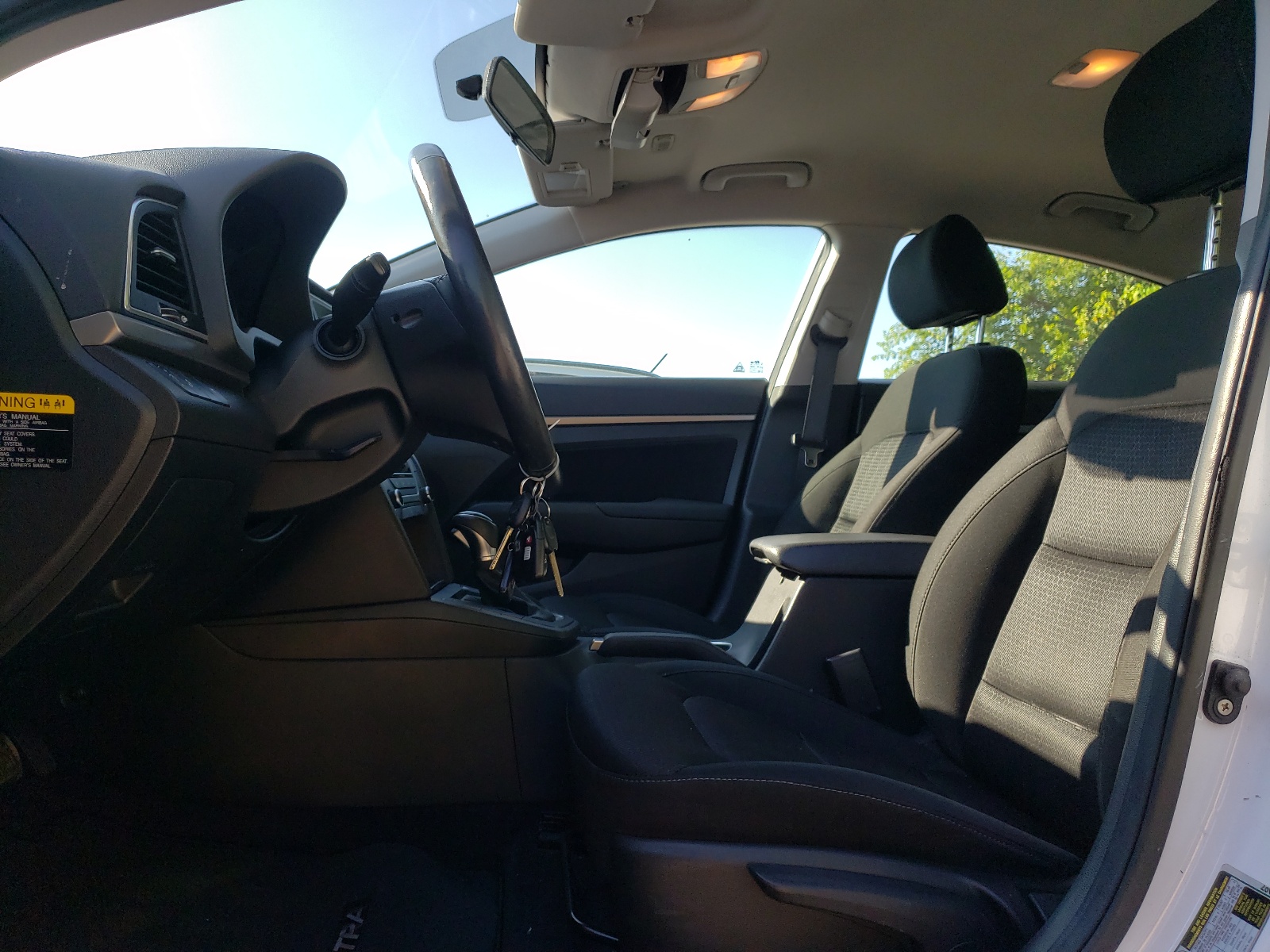 KMHD84LF7HU194107 2017 Hyundai Elantra Se