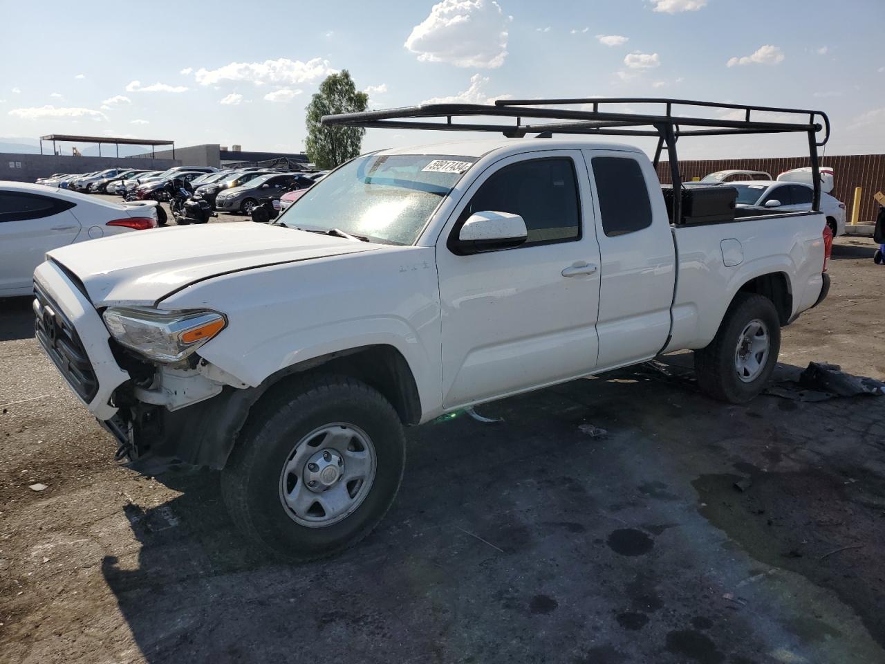 VIN 5TFRX5GN5HX094705 2017 TOYOTA TACOMA no.1