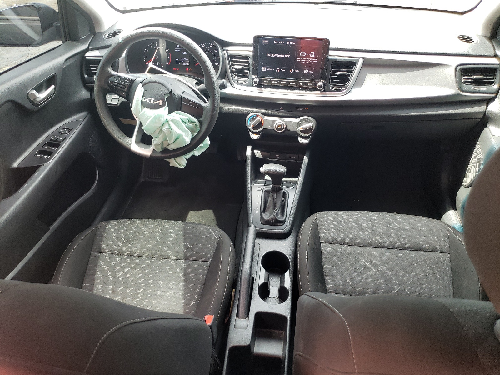 3KPA24AD1PE615682 2023 Kia Rio Lx