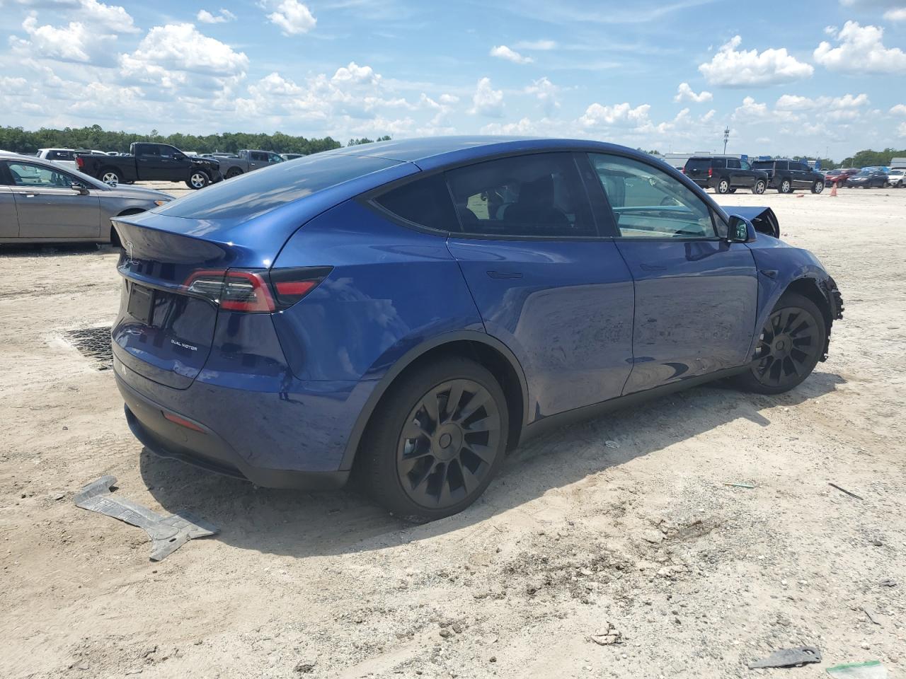 2023 Tesla Model Y VIN: 7SAYGDEE0PF936564 Lot: 63034254