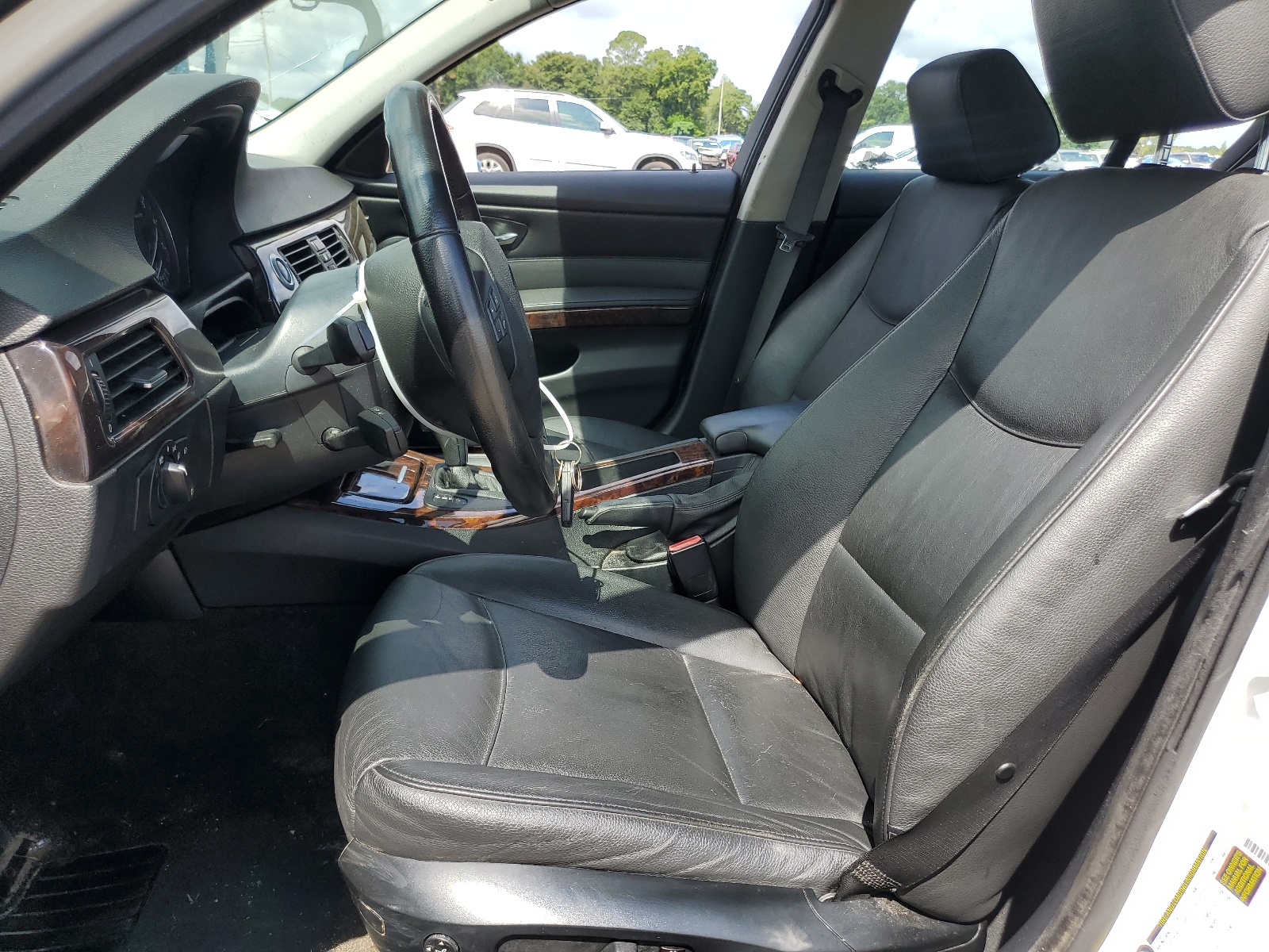 WBAVC93598K041443 2008 BMW 328 Xi