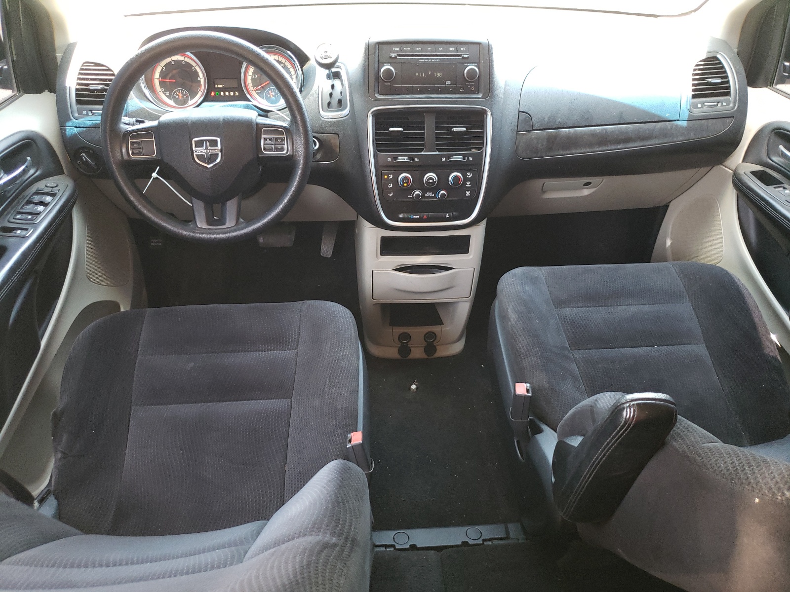 2C4RDGBG4ER230569 2014 Dodge Grand Caravan Se