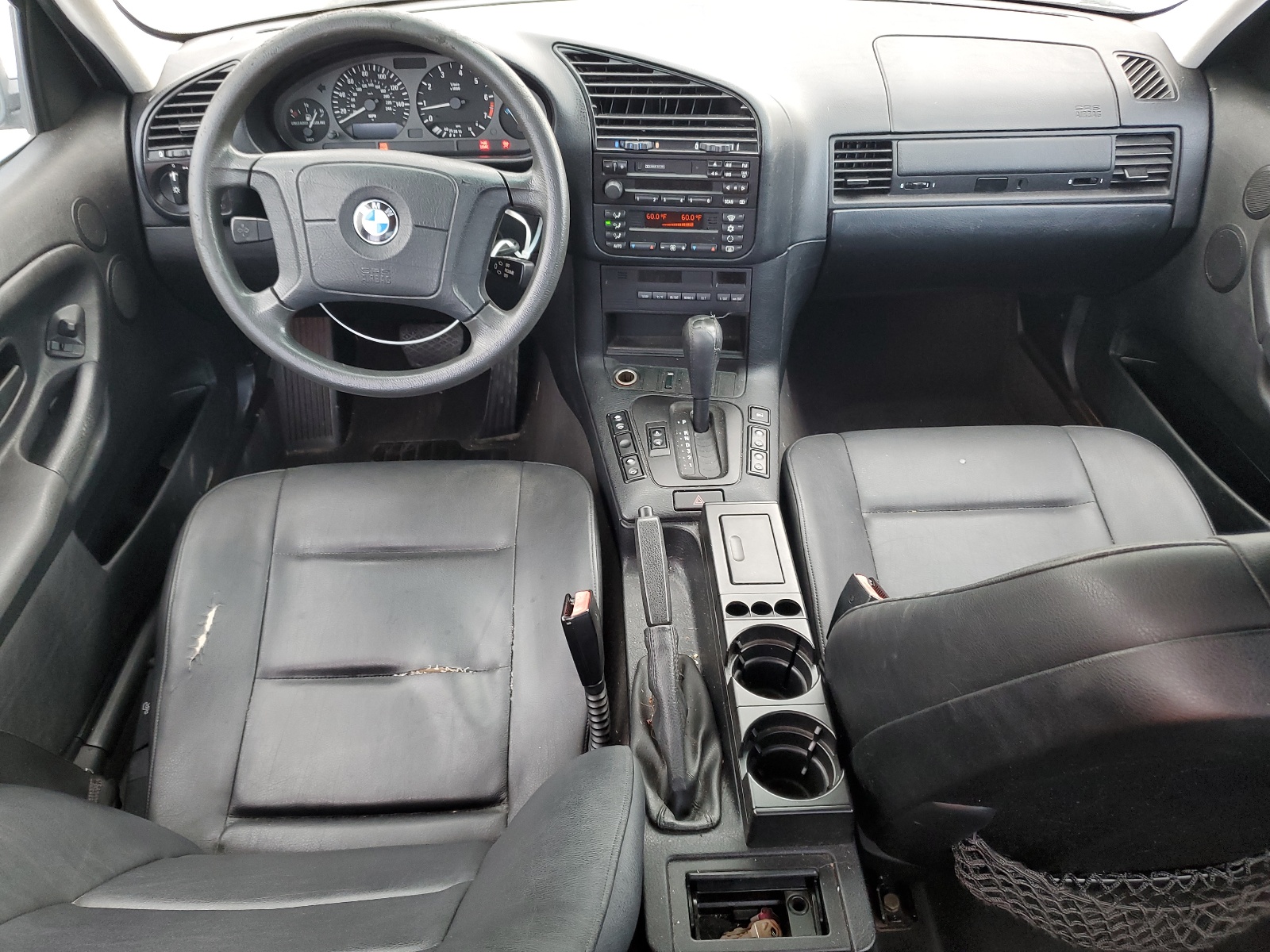 WBACC0325WEK26268 1998 BMW 318 I Automatic