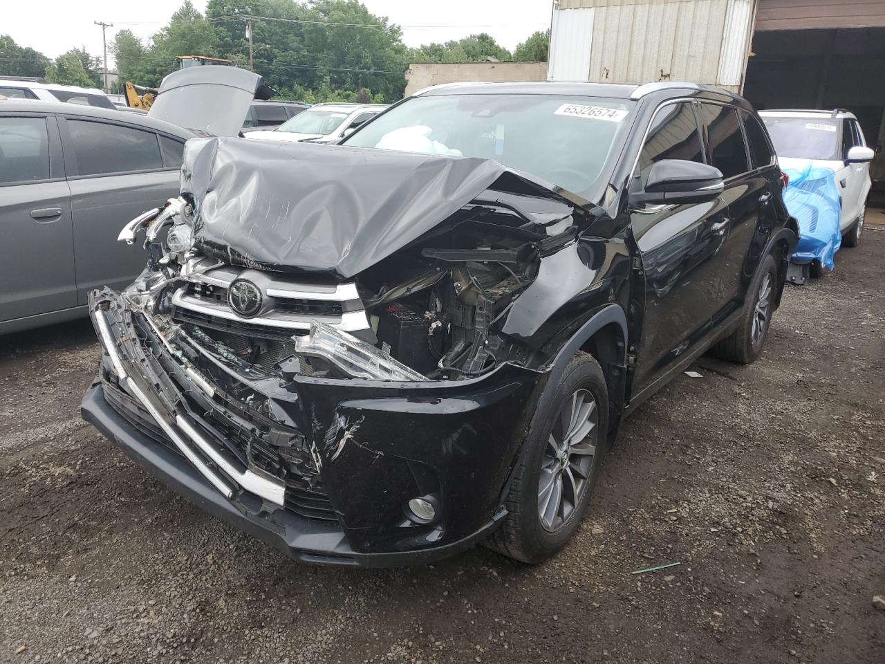 5TDJZRFH4JS550411 2018 TOYOTA HIGHLANDER - Image 1