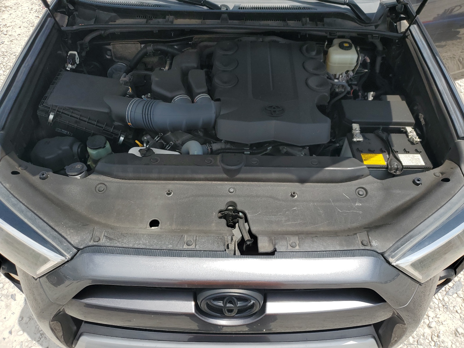 JTEBU5JR9K5737349 2019 Toyota 4Runner Sr5