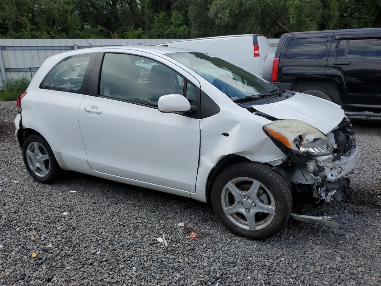 2011 Toyota Yaris VIN: JTDJT4K38B5332199 Lot: 63365194