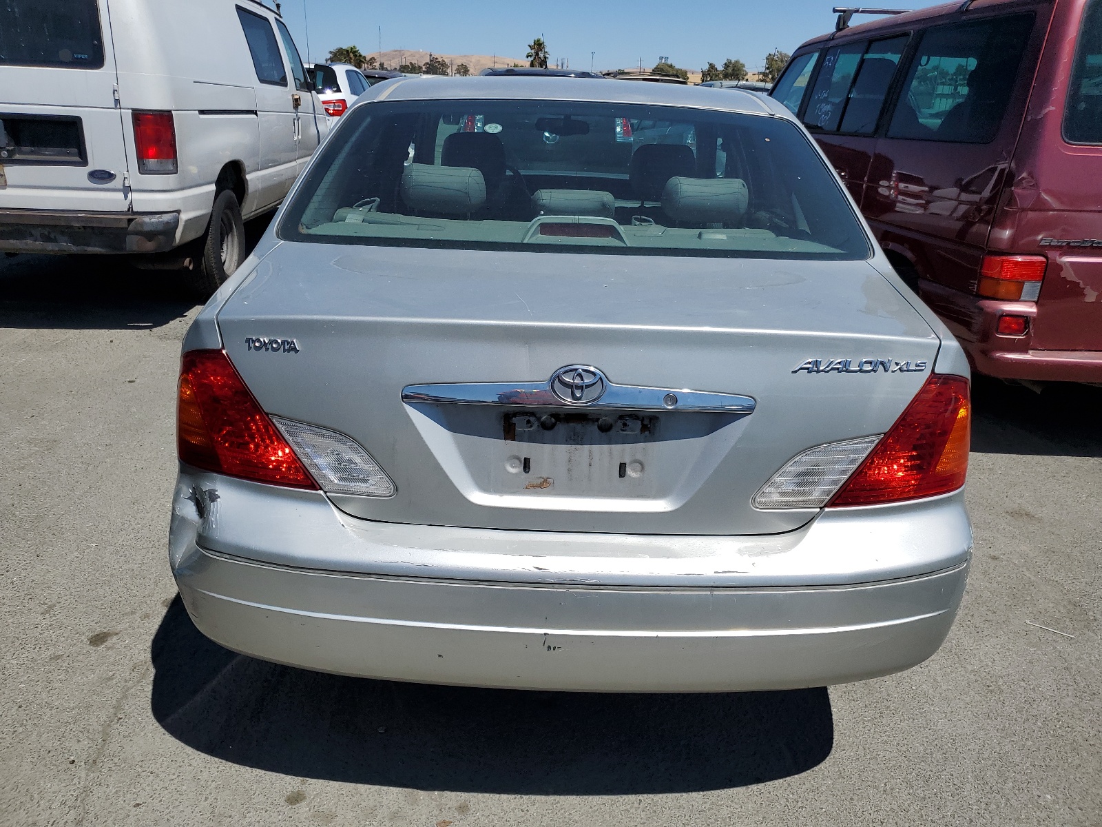 4T1BF28B92U202352 2002 Toyota Avalon Xl