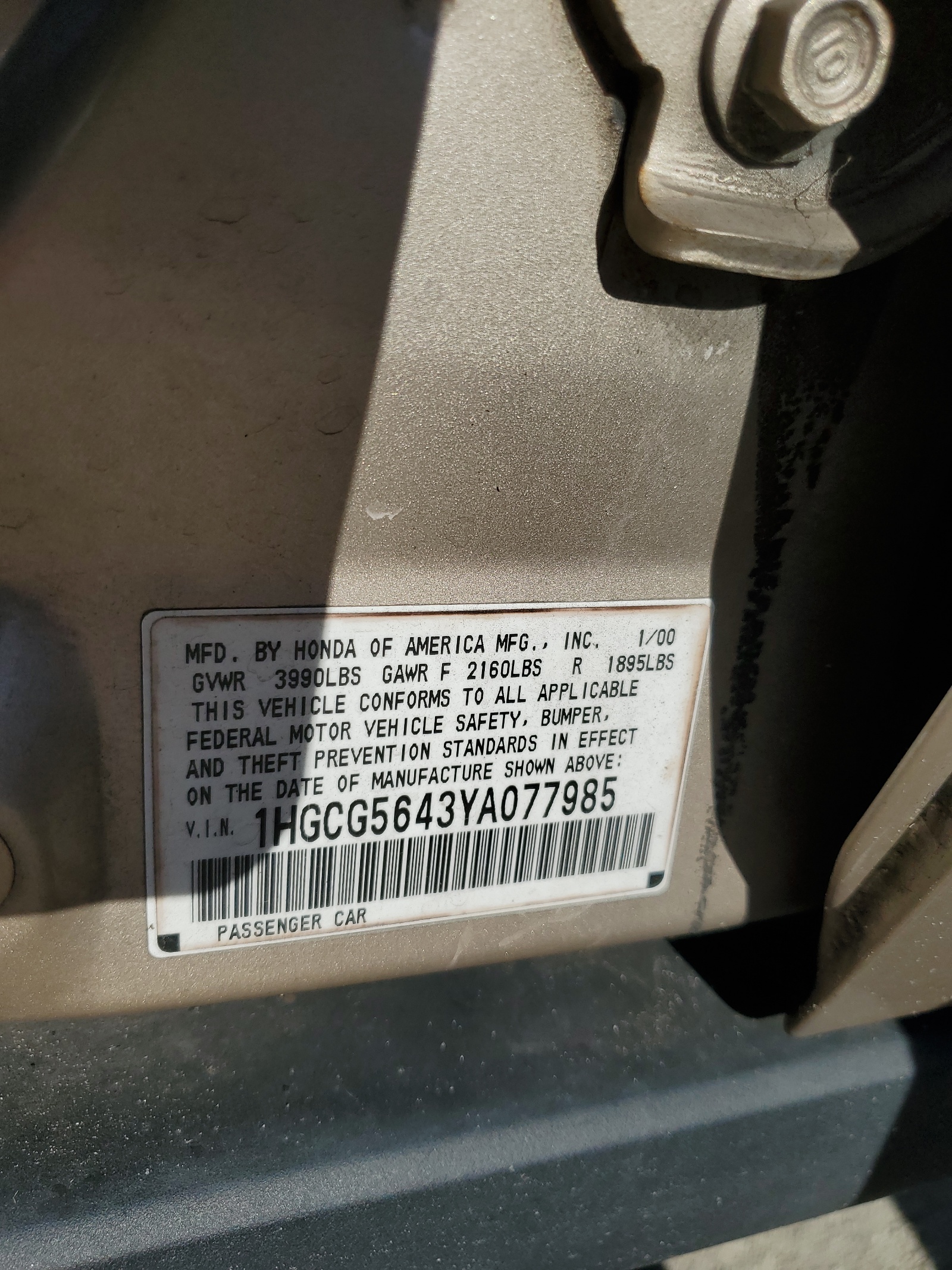 1HGCG5643YA077985 2000 Honda Accord Lx
