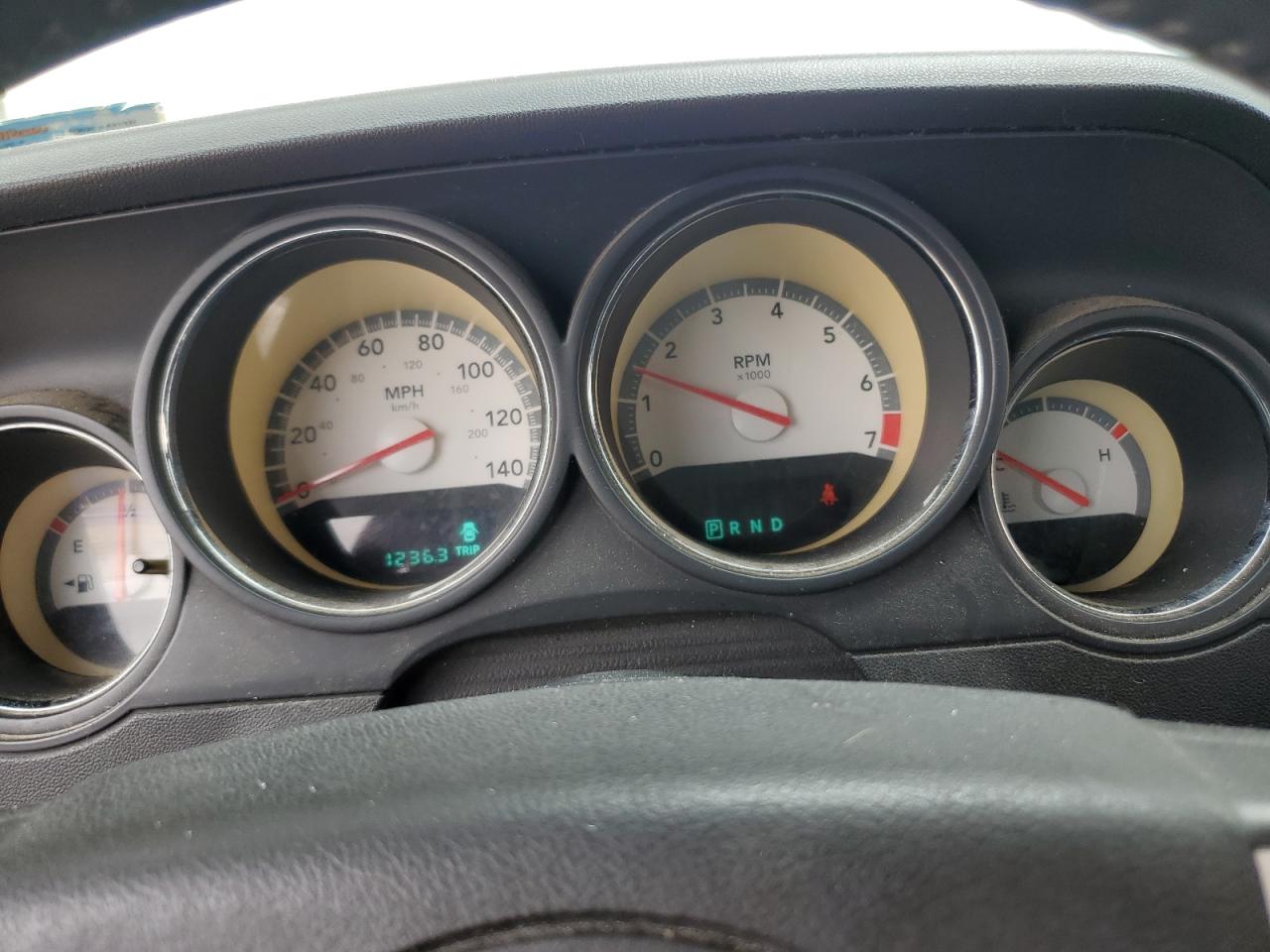 2010 Dodge Challenger Se VIN: 2B3CJ4DV1AH322152 Lot: 64358164