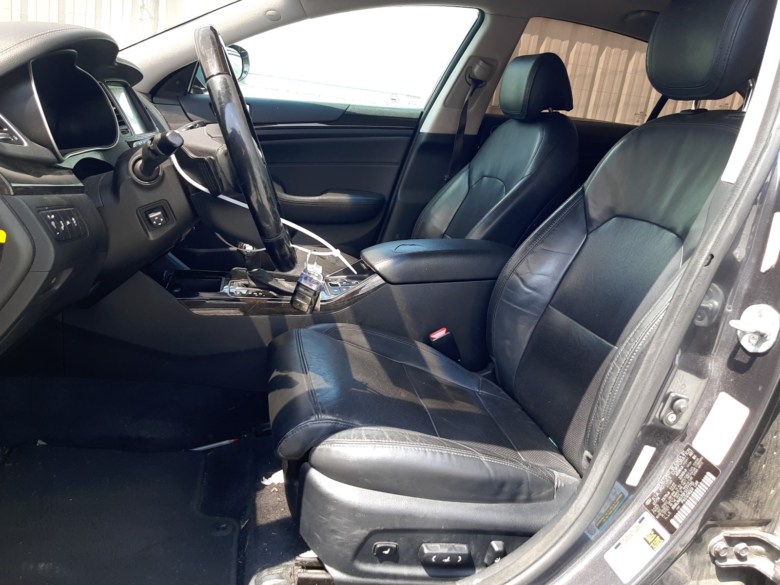 KNALN4D70F5177735 2015 Kia Cadenza Premium