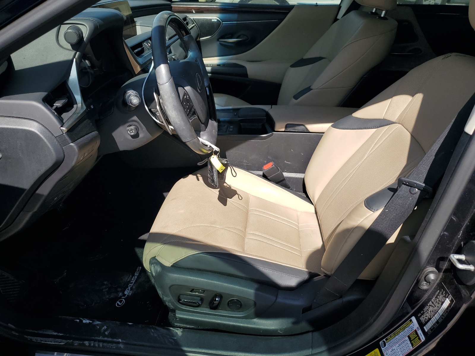 58AFA1C12MU009142 2021 Lexus Es 300H Ultra Luxury