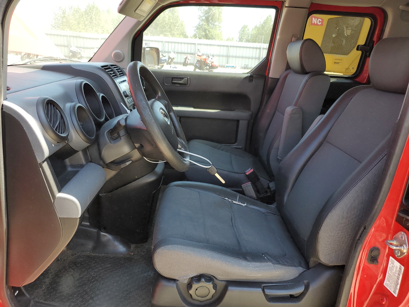 5J6YH286X5L031143 2005 Honda Element Ex