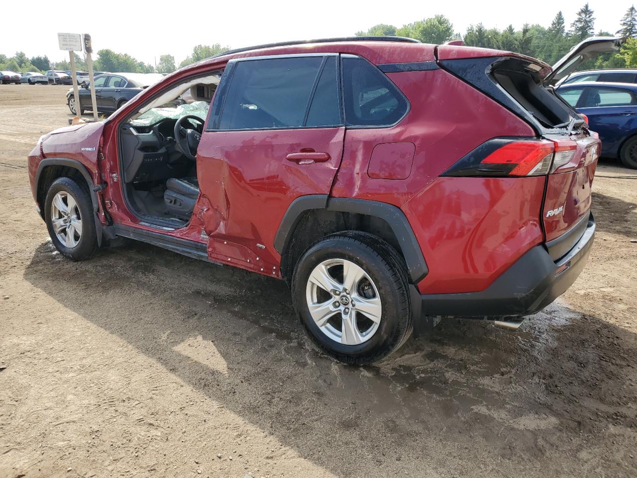 2020 Toyota RAV 4 - Image 2