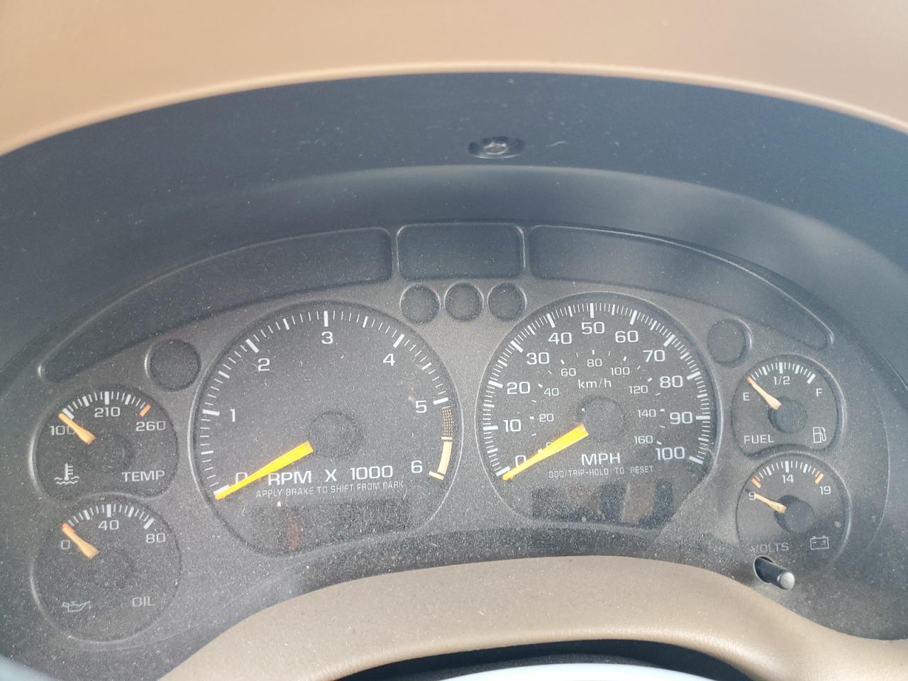 2000 GMC Jimmy VIN: 1GKCS18W3YK259396 Lot: 62938114