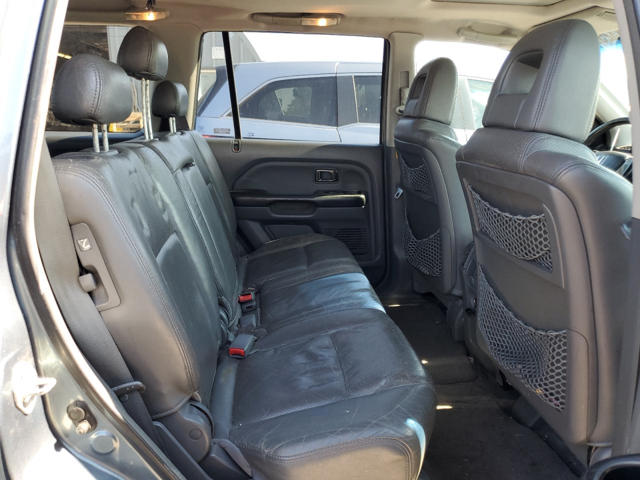 2005 Honda Pilot Exl VIN: 5FNYF18525B042492 Lot: 62432524