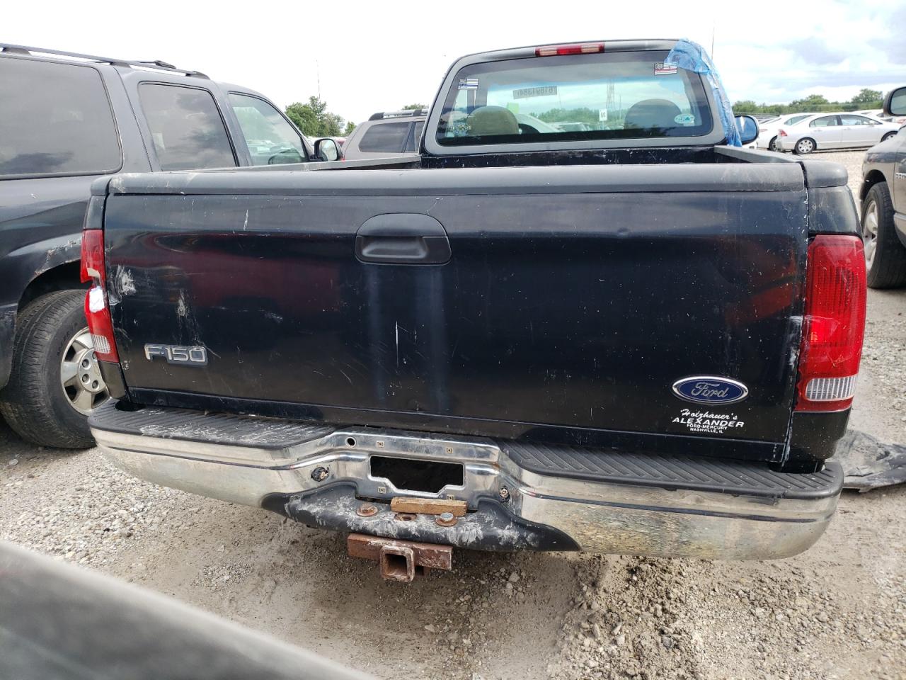 1998 Ford F150 VIN: 1FTZF17WXWNB72117 Lot: 61891384