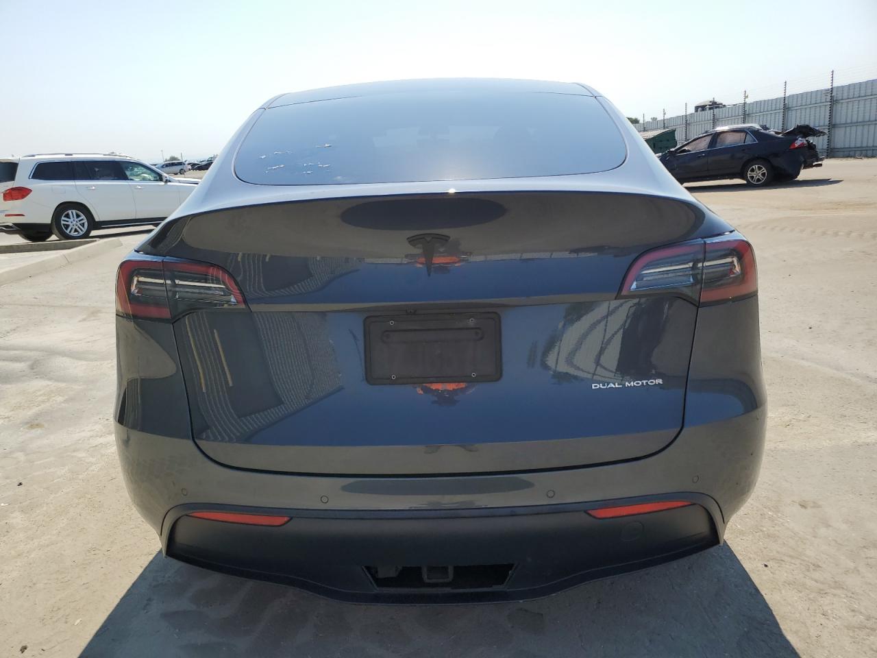 2022 Tesla Model Y VIN: 7SAYGDEE8NF348991 Lot: 62573814