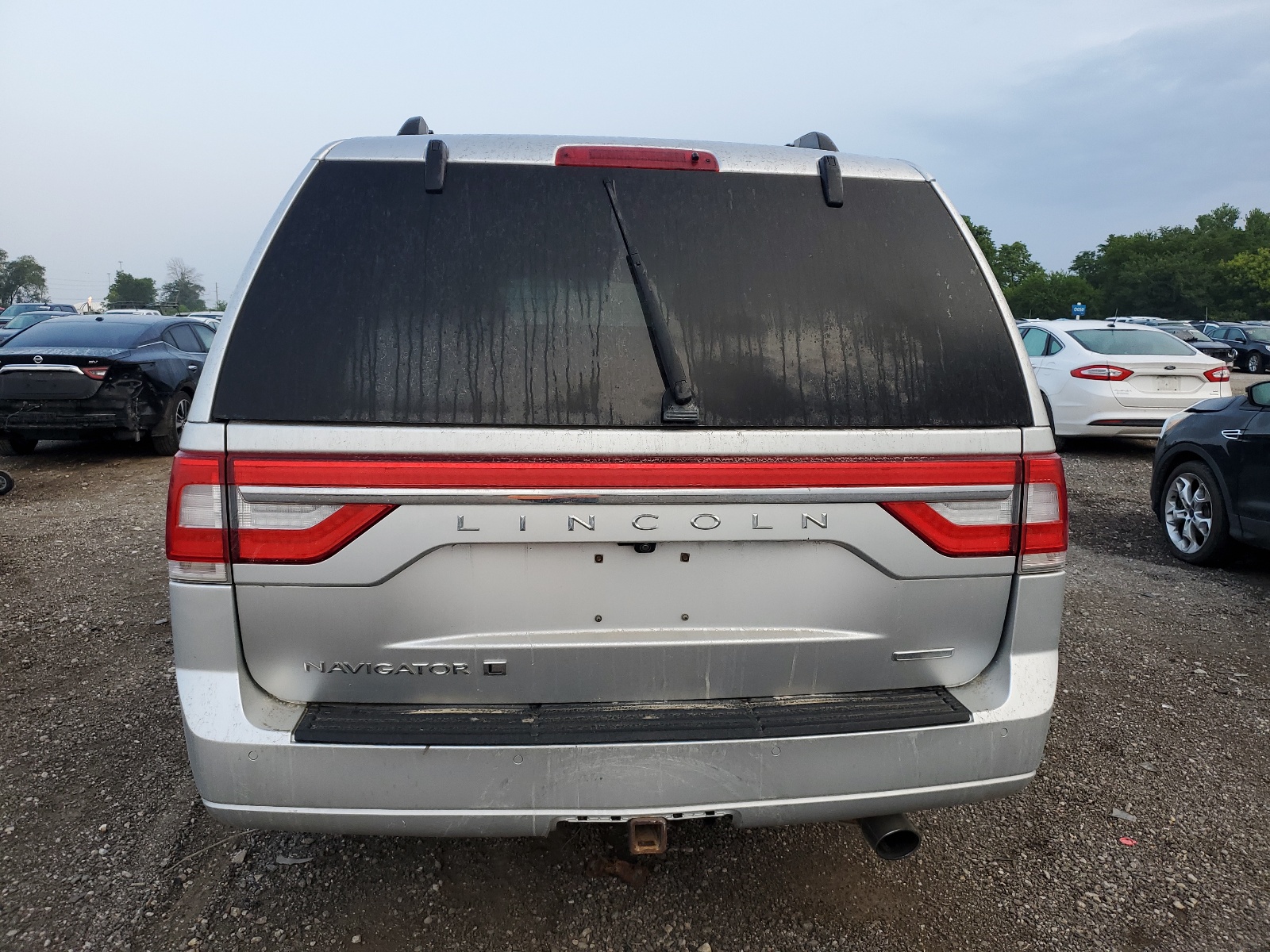 5LMJJ3JT6GEL11515 2016 Lincoln Navigator L Select