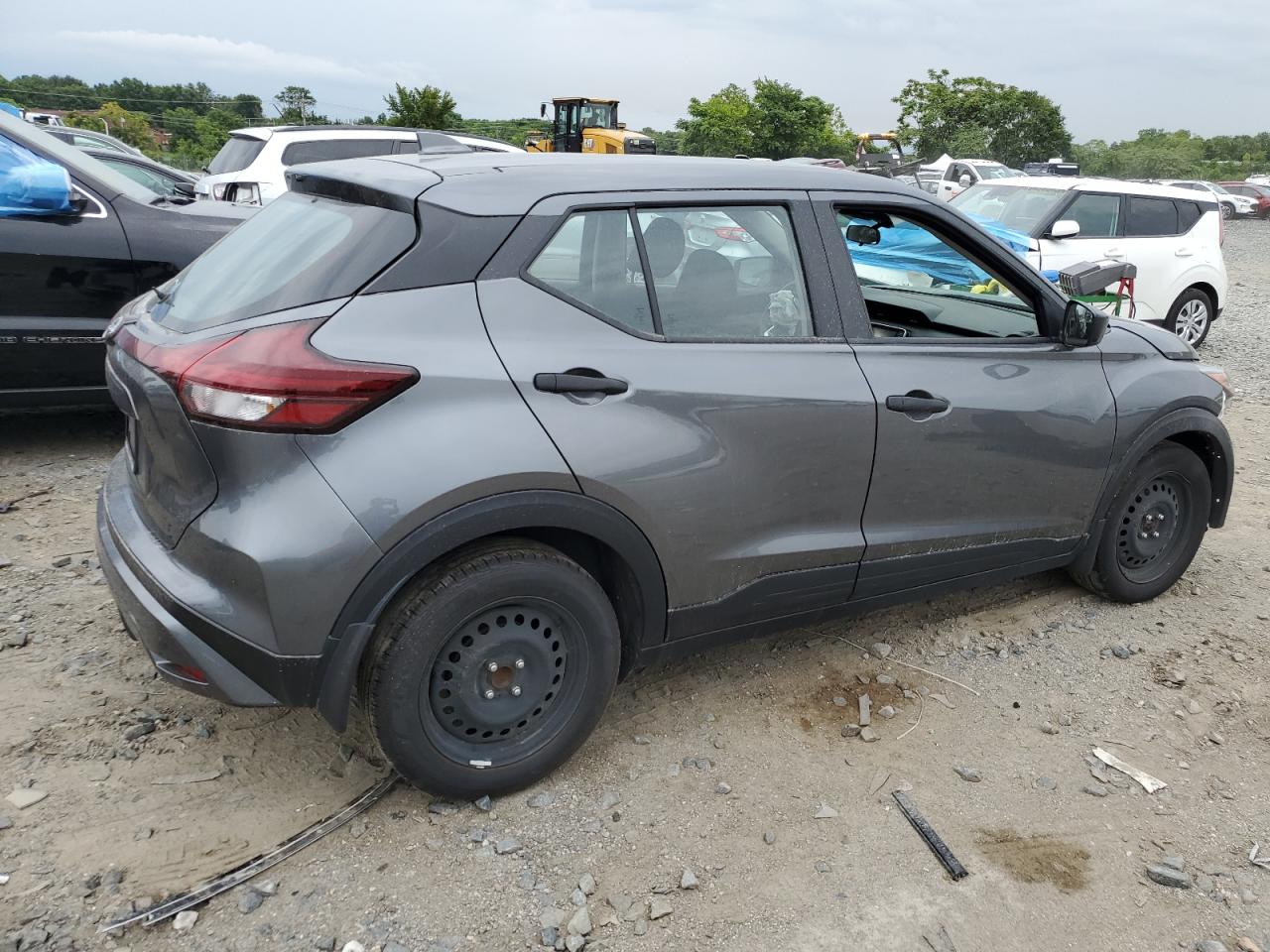 VIN 3N1CP5BV8NL525545 2022 NISSAN KICKS no.3