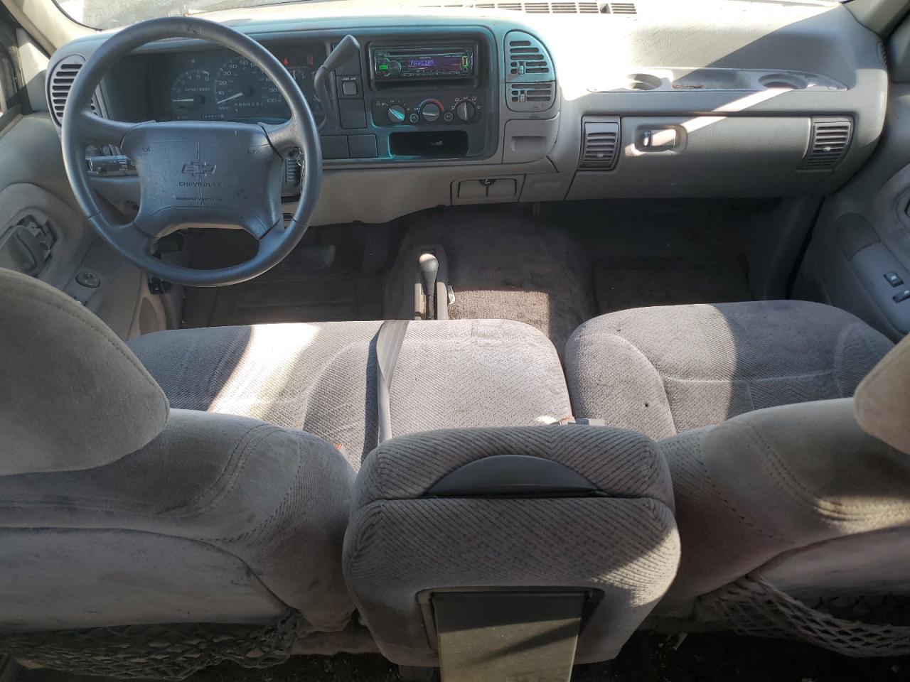 1996 Chevrolet Gmt-400 K1500 VIN: 2GCEK19M5T1189068 Lot: 65436174