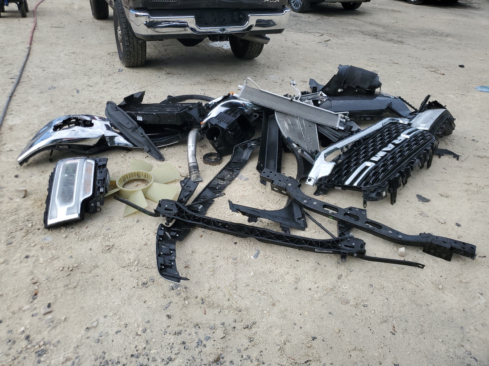 3C6UR5DL0NG342258 2022 Ram 2500 Big Horn/Lone Star