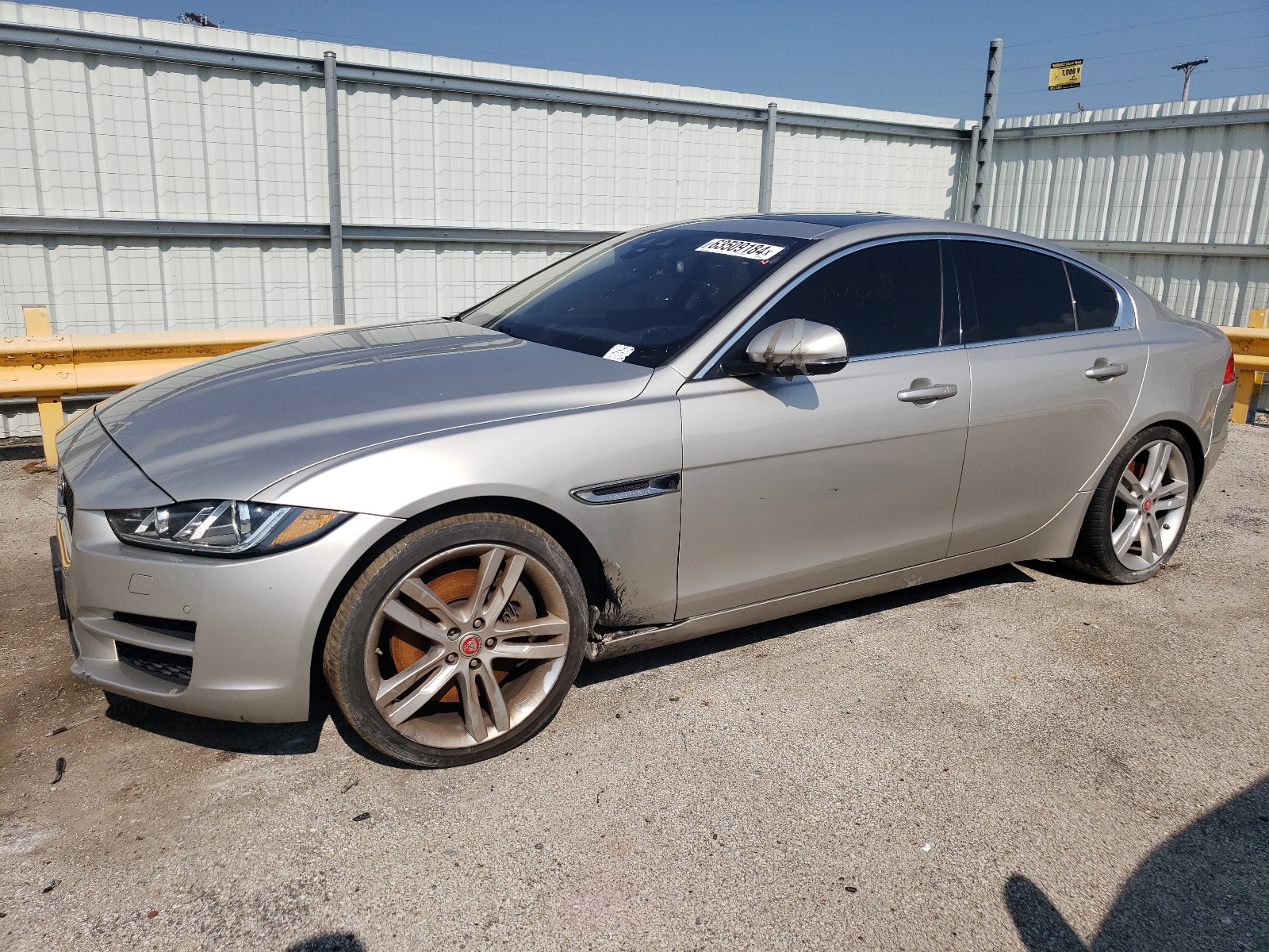 2017 Jaguar Xe Prestige vin: SAJAK4BV9HA957300