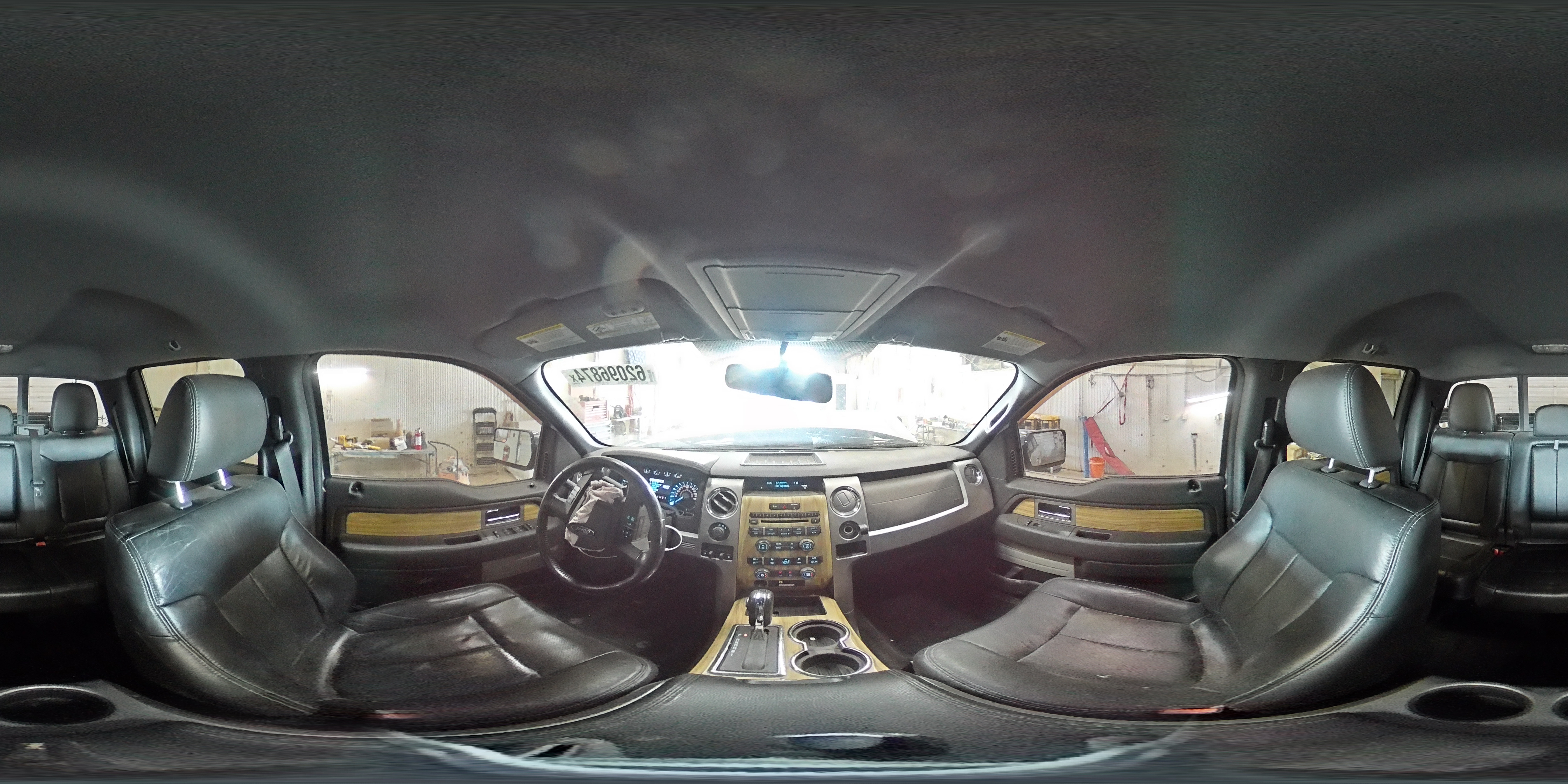 2011 Ford F-150 - Image 11