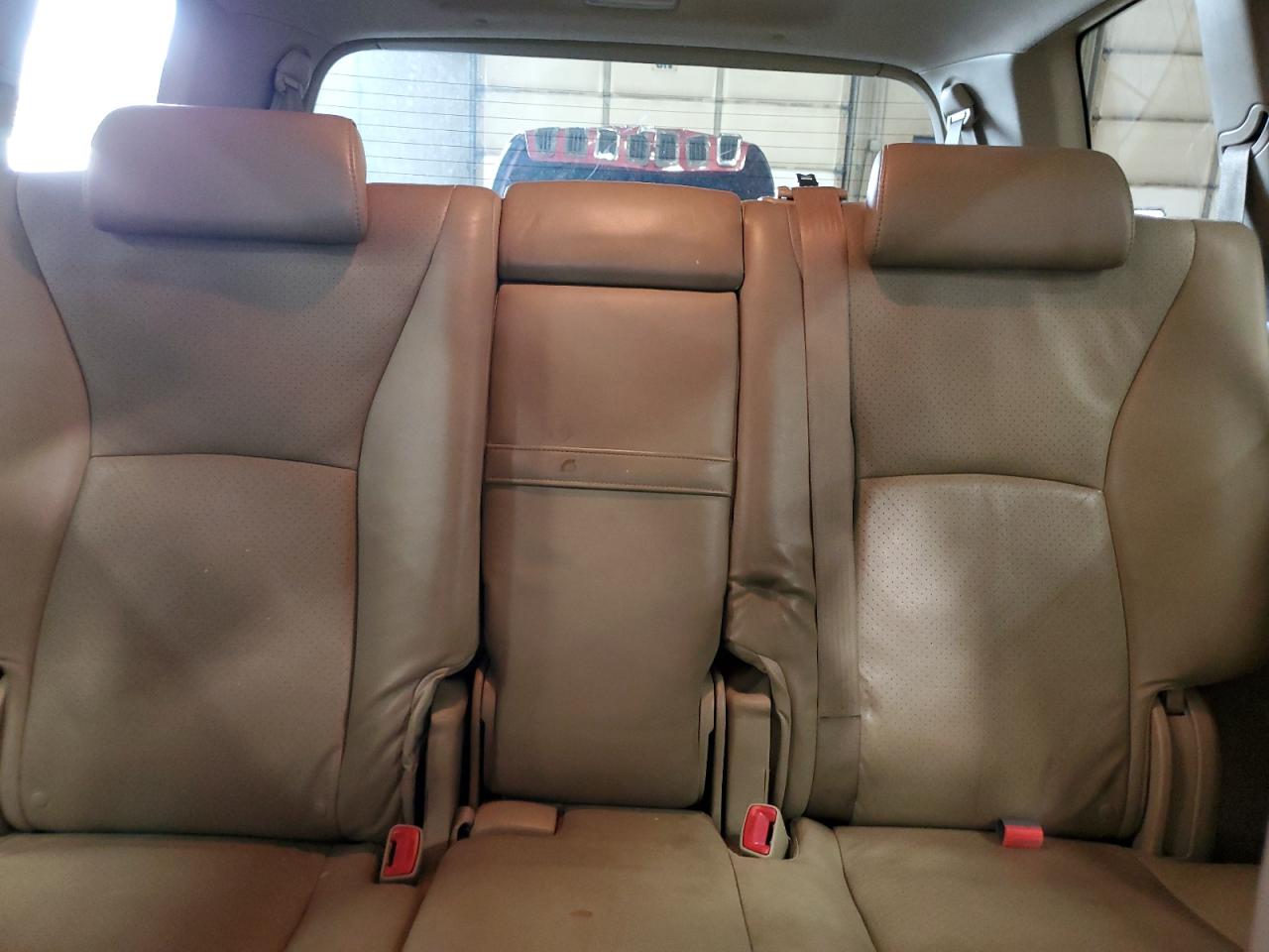 2005 Toyota Highlander Limited VIN: JTEEP21A250133916 Lot: 64370614