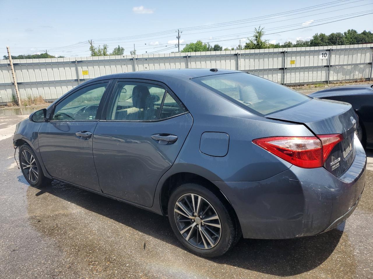 2T1BURHE9JC972351 2018 TOYOTA COROLLA - Image 2