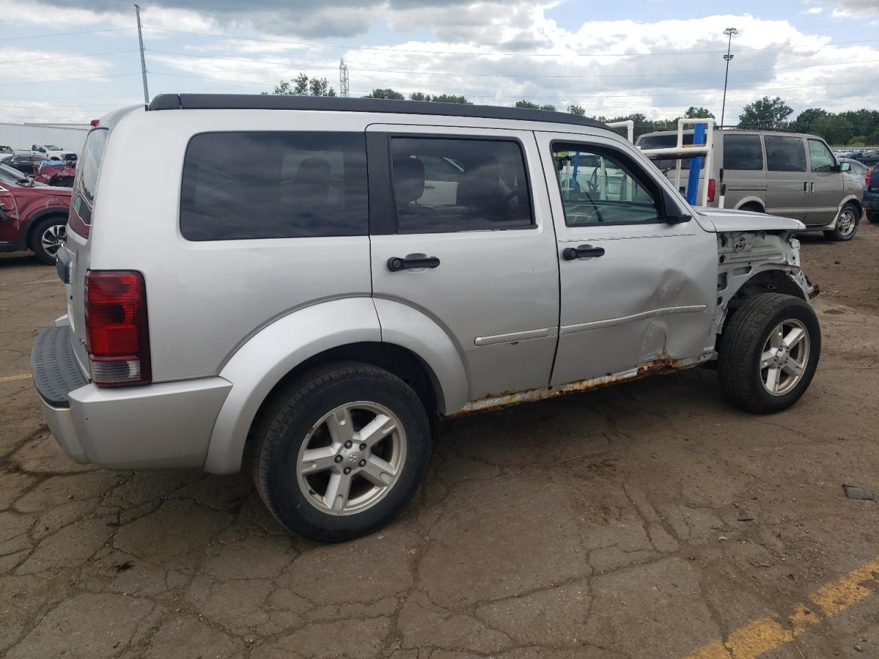 2007 Dodge Nitro Sxt VIN: 1D8GU28K47W727882 Lot: 63035224