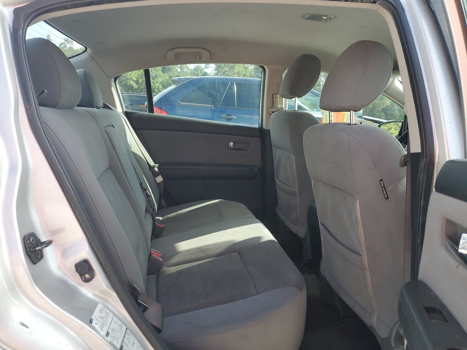 3N1AB6AP3AL661901 2010 Nissan Sentra 2.0