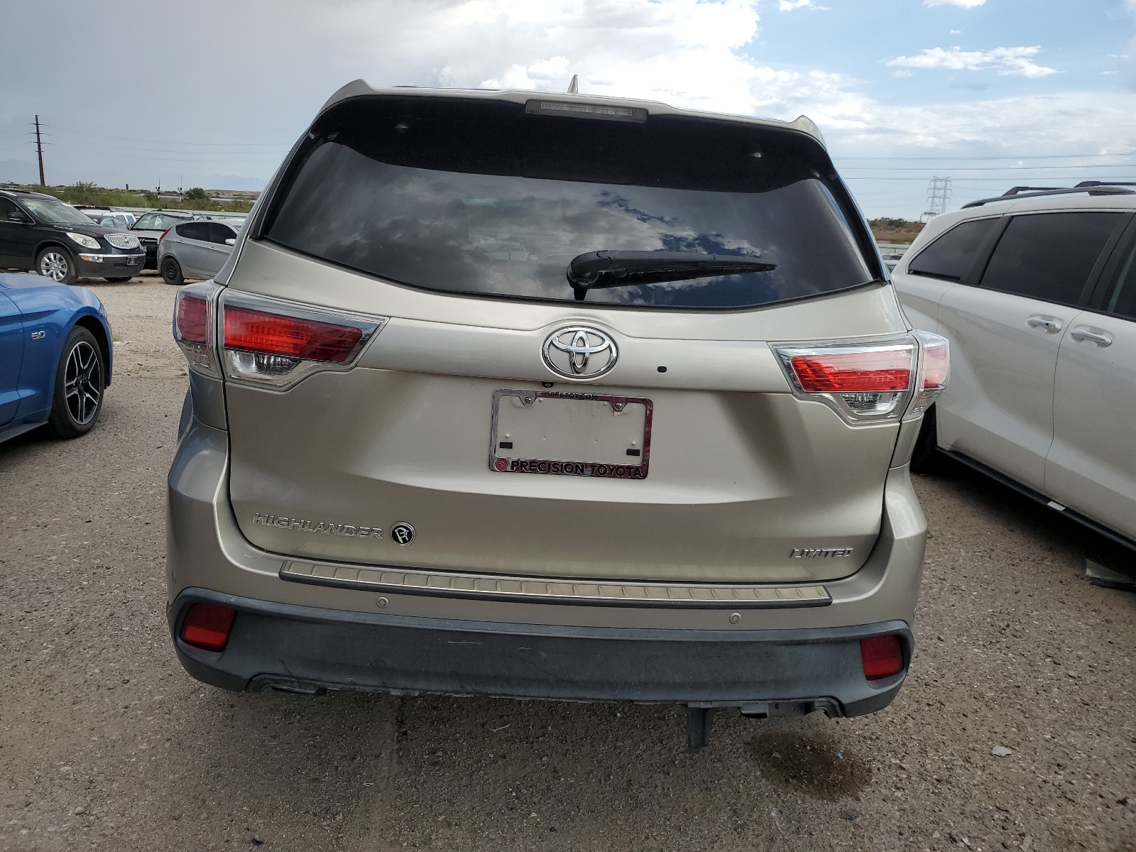 5TDYKRFH8FS047877 2015 Toyota Highlander Limited