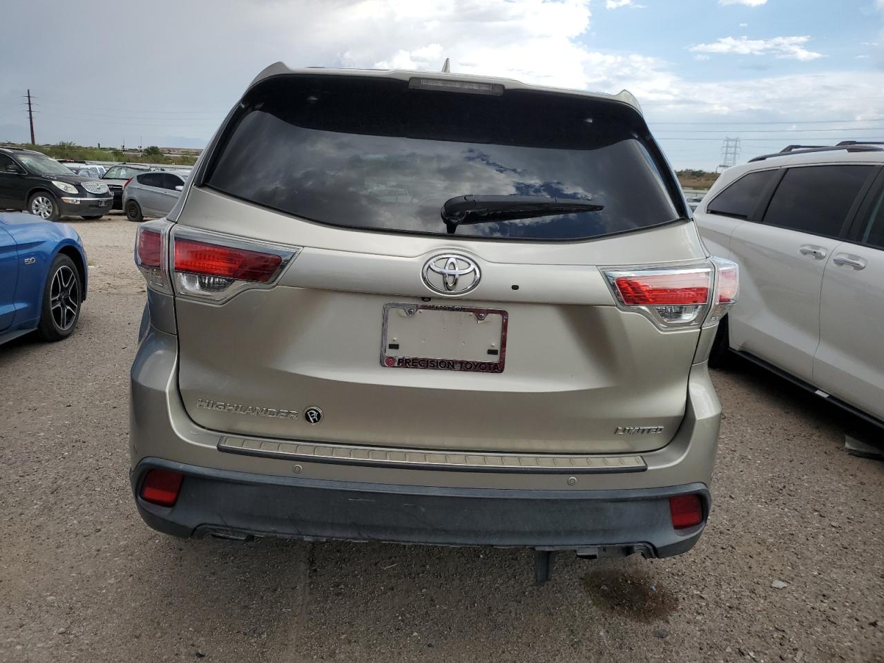 2015 Toyota Highlander Limited VIN: 5TDYKRFH8FS047877 Lot: 63073264