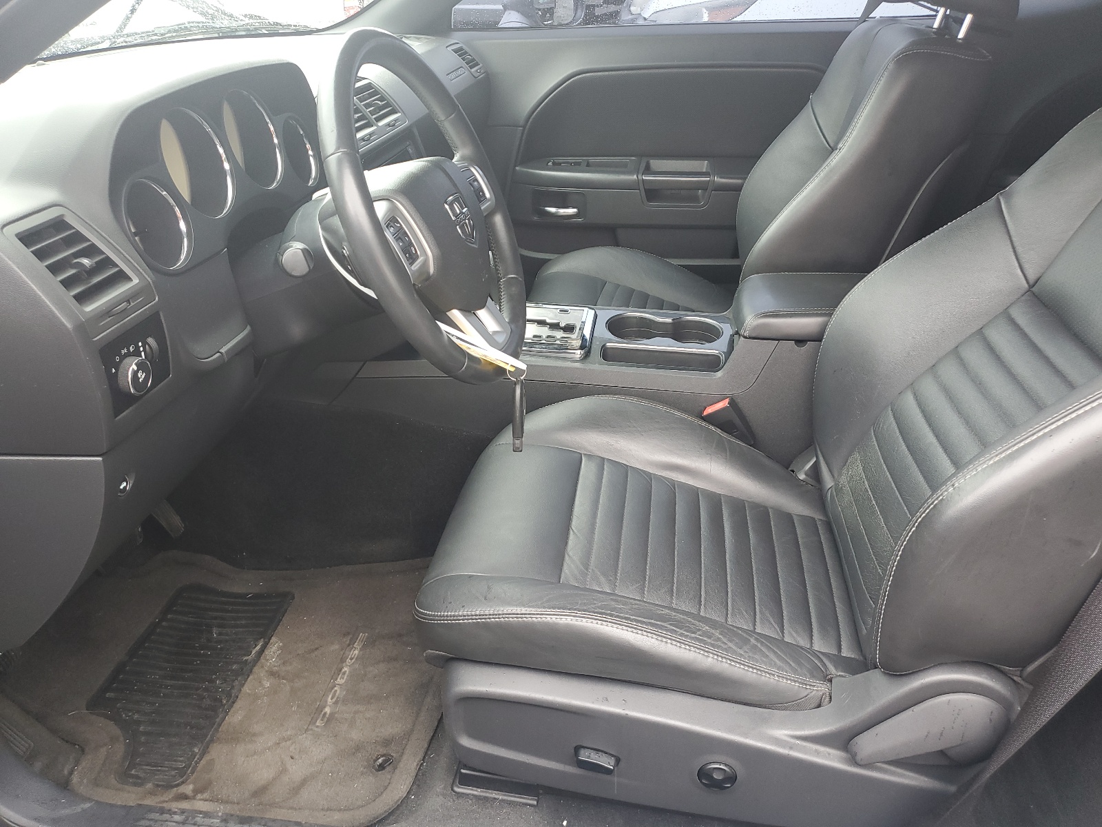 2B3CJ4DG0BH542708 2011 Dodge Challenger