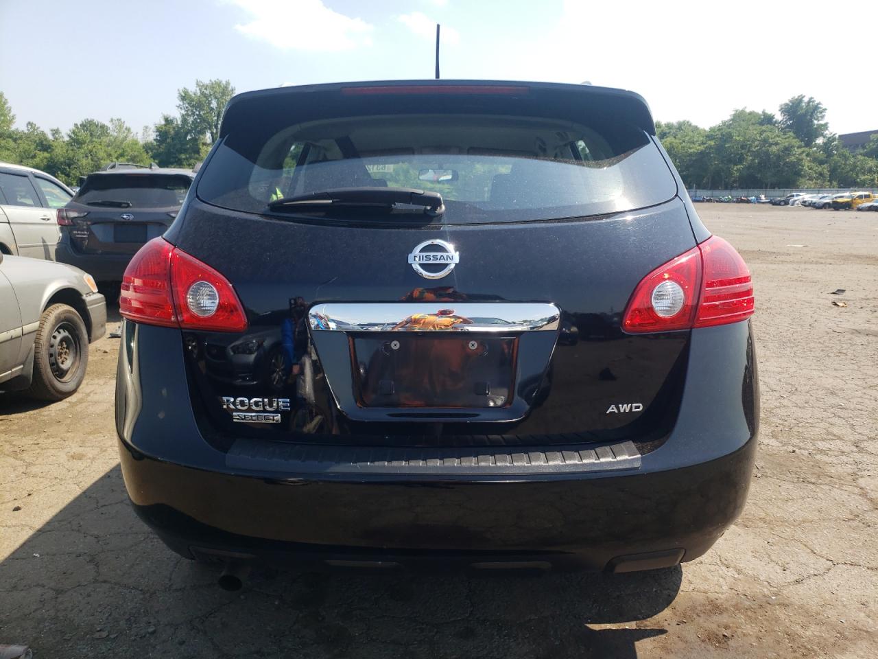 2015 Nissan Rogue Select S VIN: JN8AS5MV9FW753084 Lot: 63126254