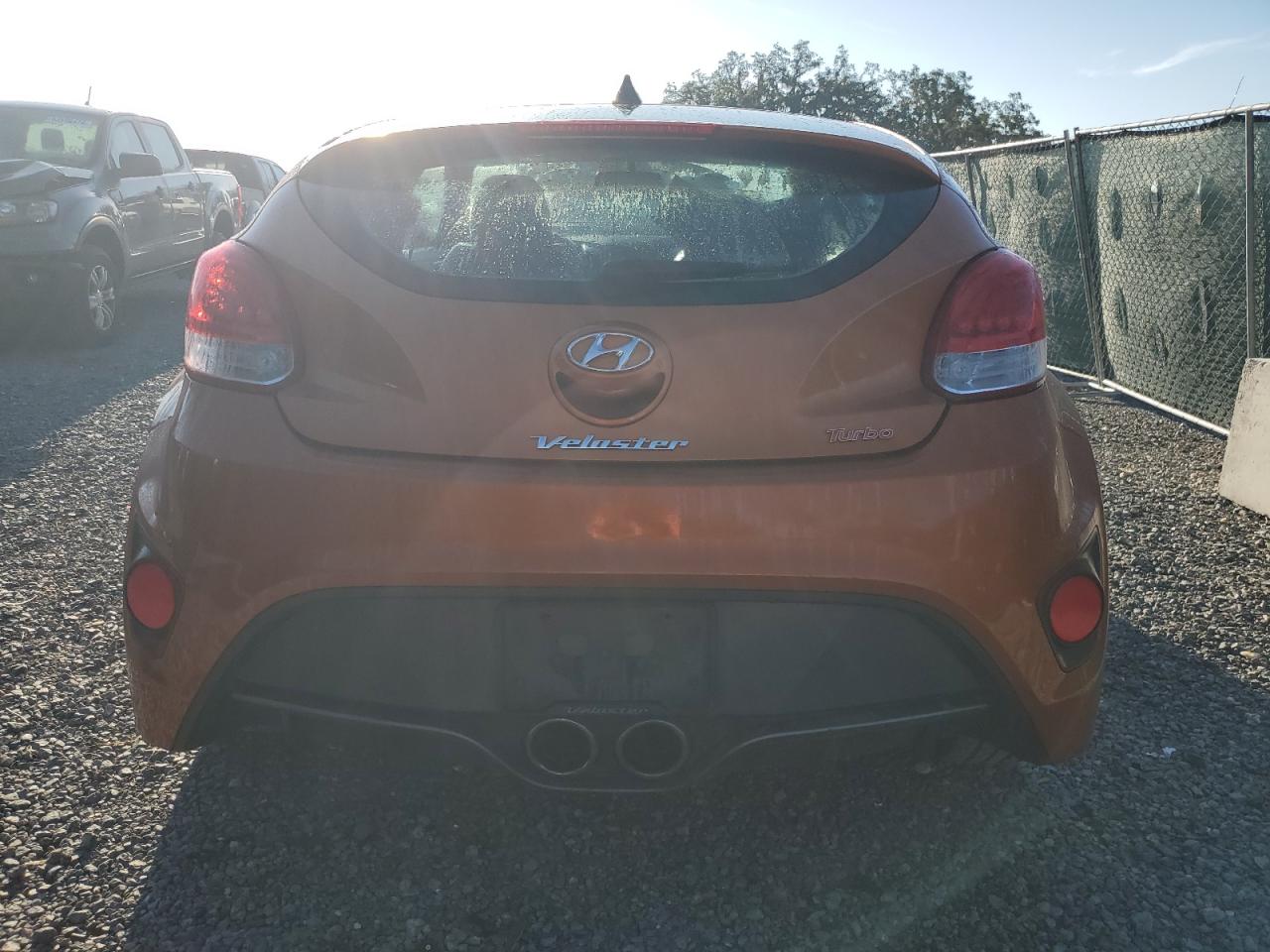 2013 Hyundai Veloster Turbo VIN: KMHTC6AE0DU163338 Lot: 63090534