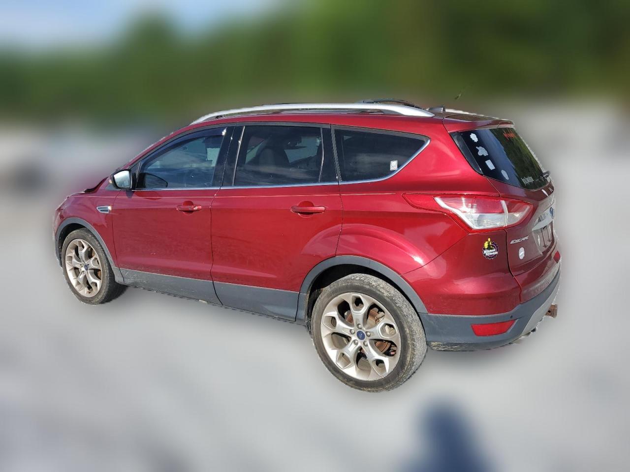 1FMCU0J97FUA28437 2015 Ford Escape Titanium