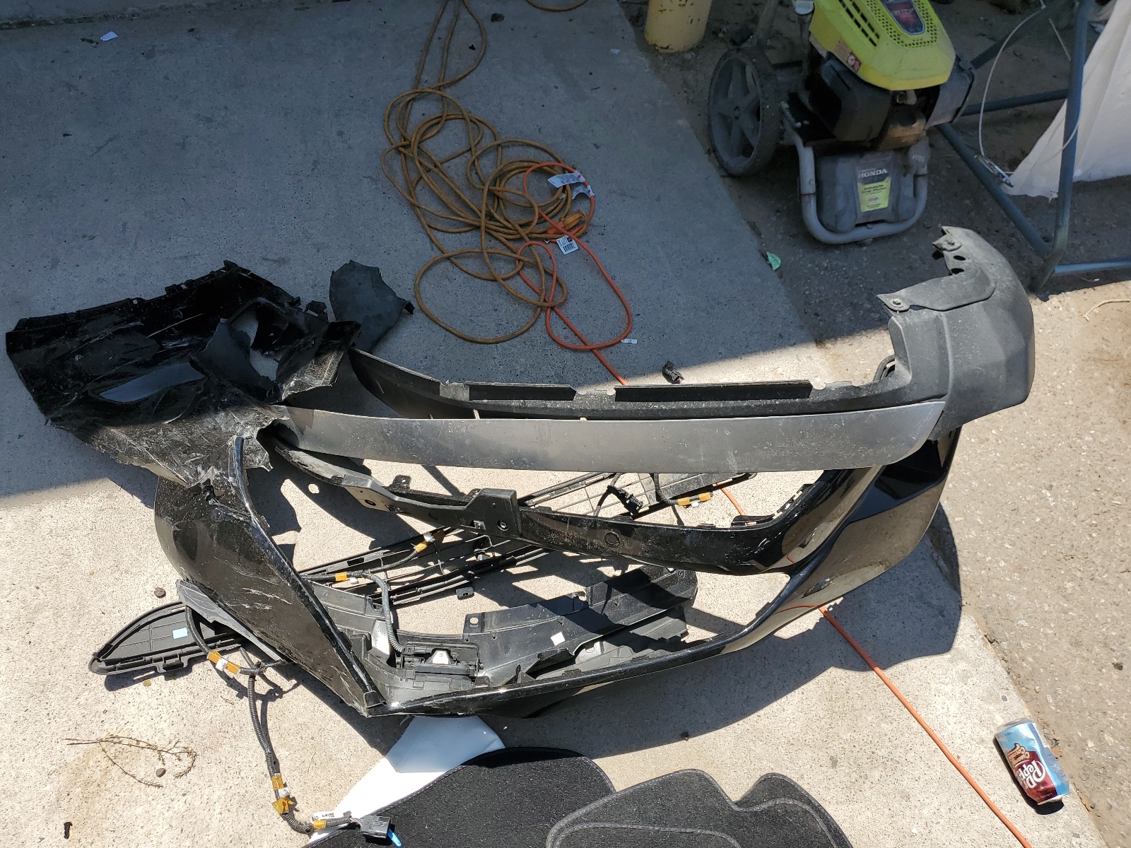 2T3RFREV3JW732876 2018 Toyota Rav4 Adventure