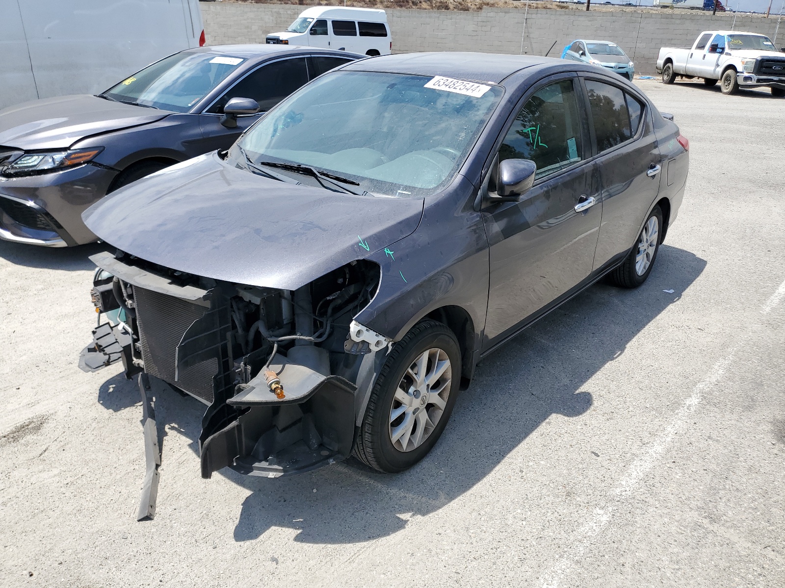 2015 Nissan Versa S vin: 3N1CN7AP1FL808469