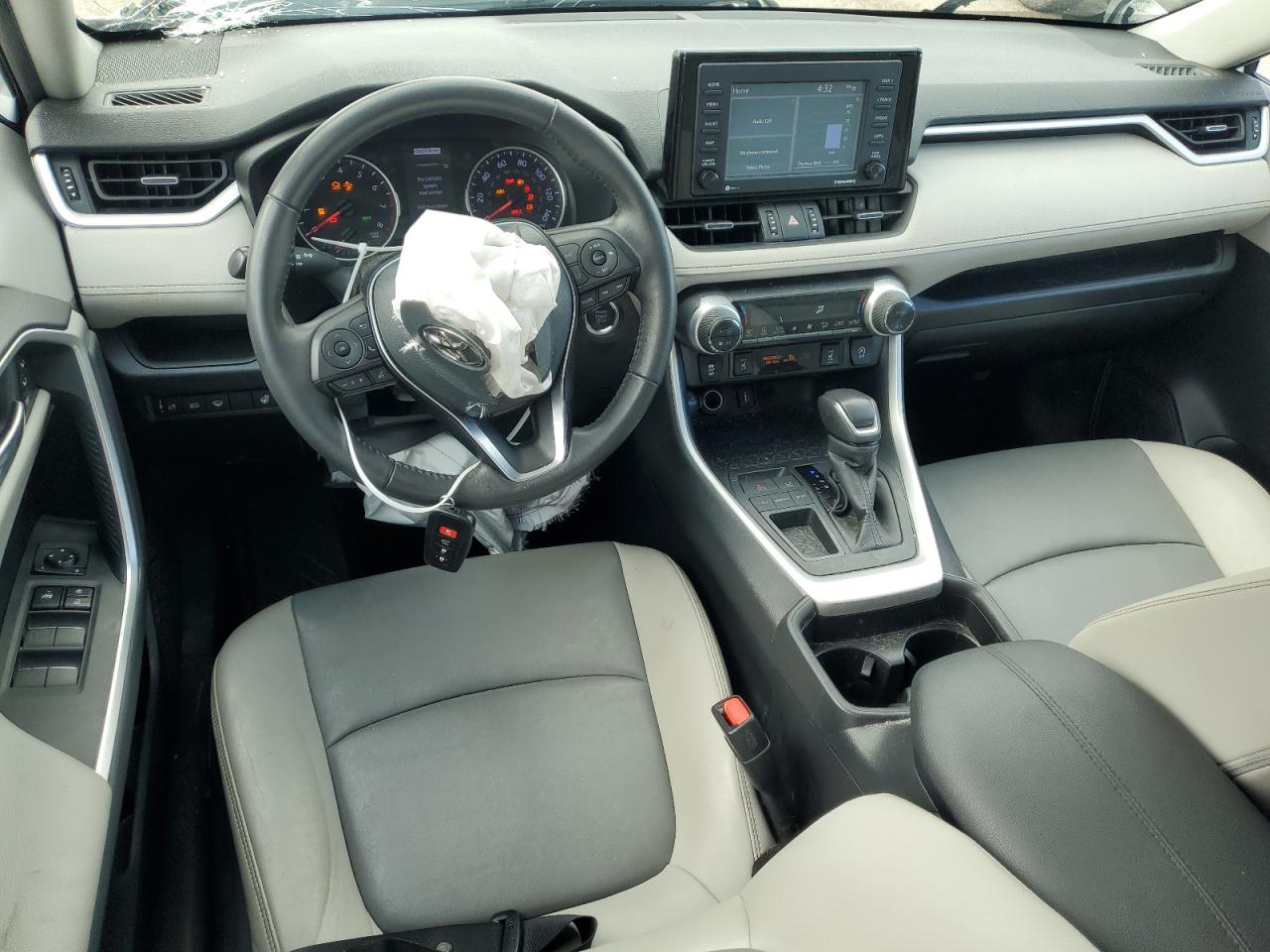 2020 Toyota Rav4 Xle Premium VIN: 2T3C1RFV1LC060372 Lot: 64103904