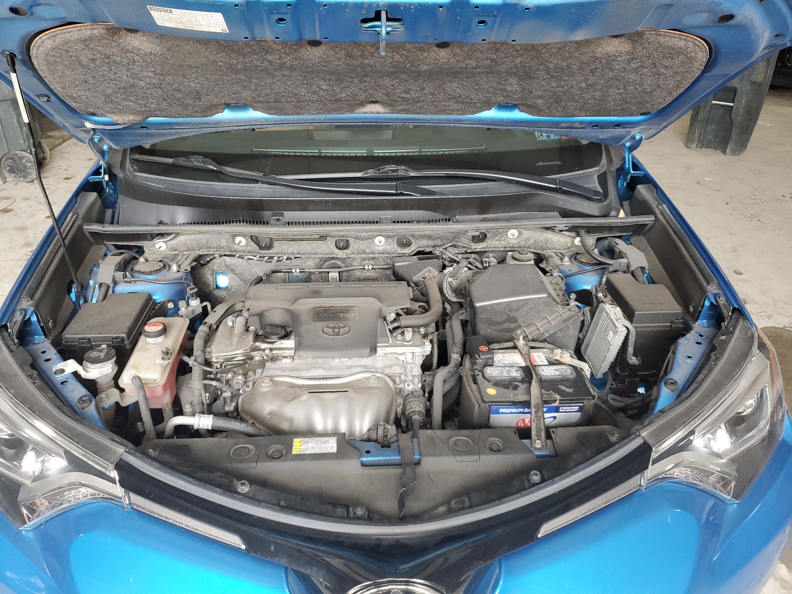 JTMDFREV6GD189443 2016 Toyota Rav4 Limited