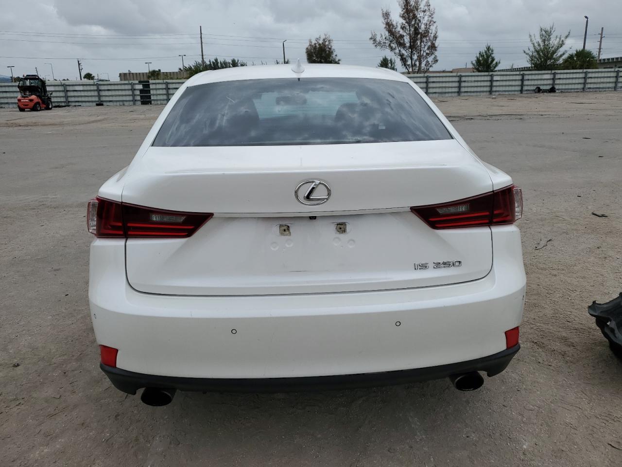 2014 Lexus Is 250 VIN: JTHBF1D29E5018742 Lot: 62004864