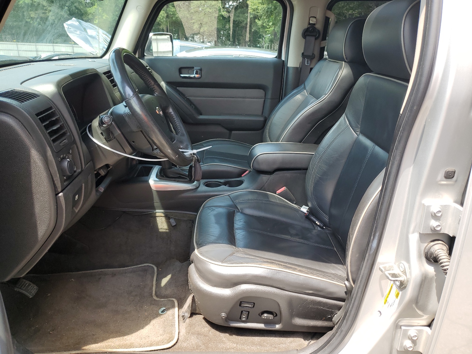 5GTMNJEE2A8138583 2010 Hummer H3 Luxury