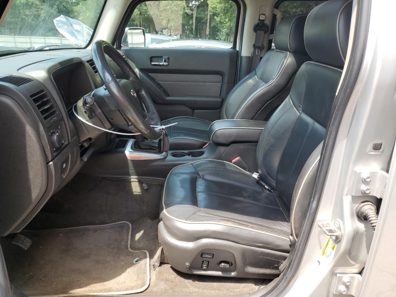 2010 Hummer H3 Luxury VIN: 5GTMNJEE2A8138583 Lot: 65401364