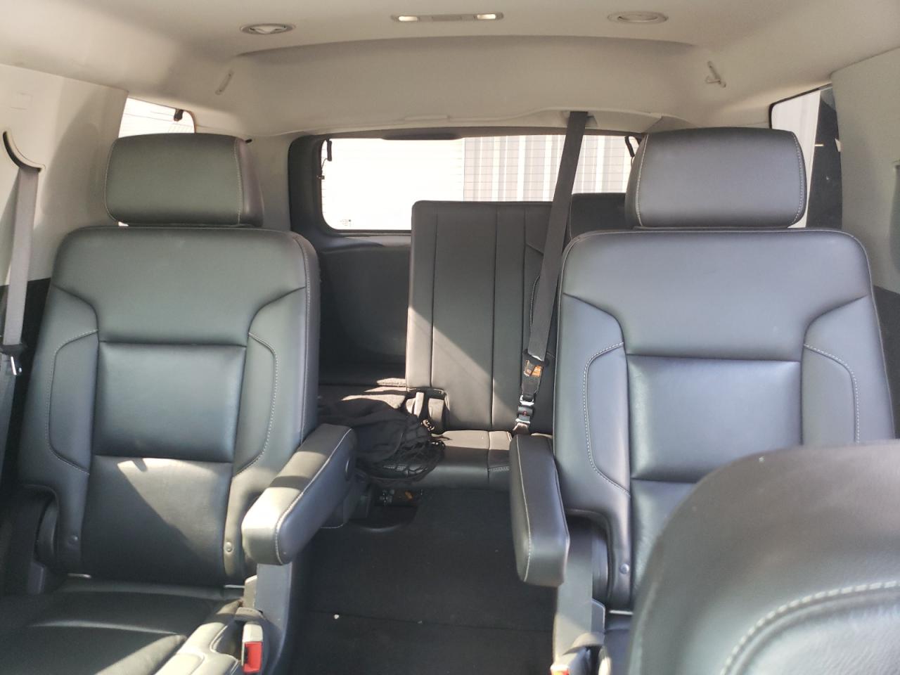 2019 Chevrolet Tahoe C1500 Lt VIN: 1GNSCBKC0KR121281 Lot: 63489724