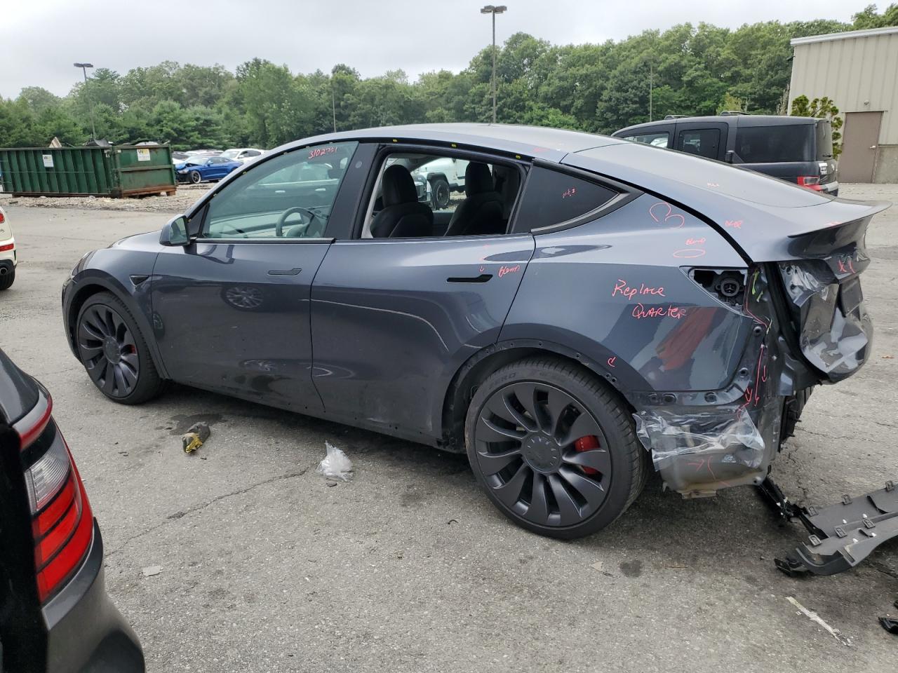 5YJYGDEF1MF072402 Tesla Model Y  2