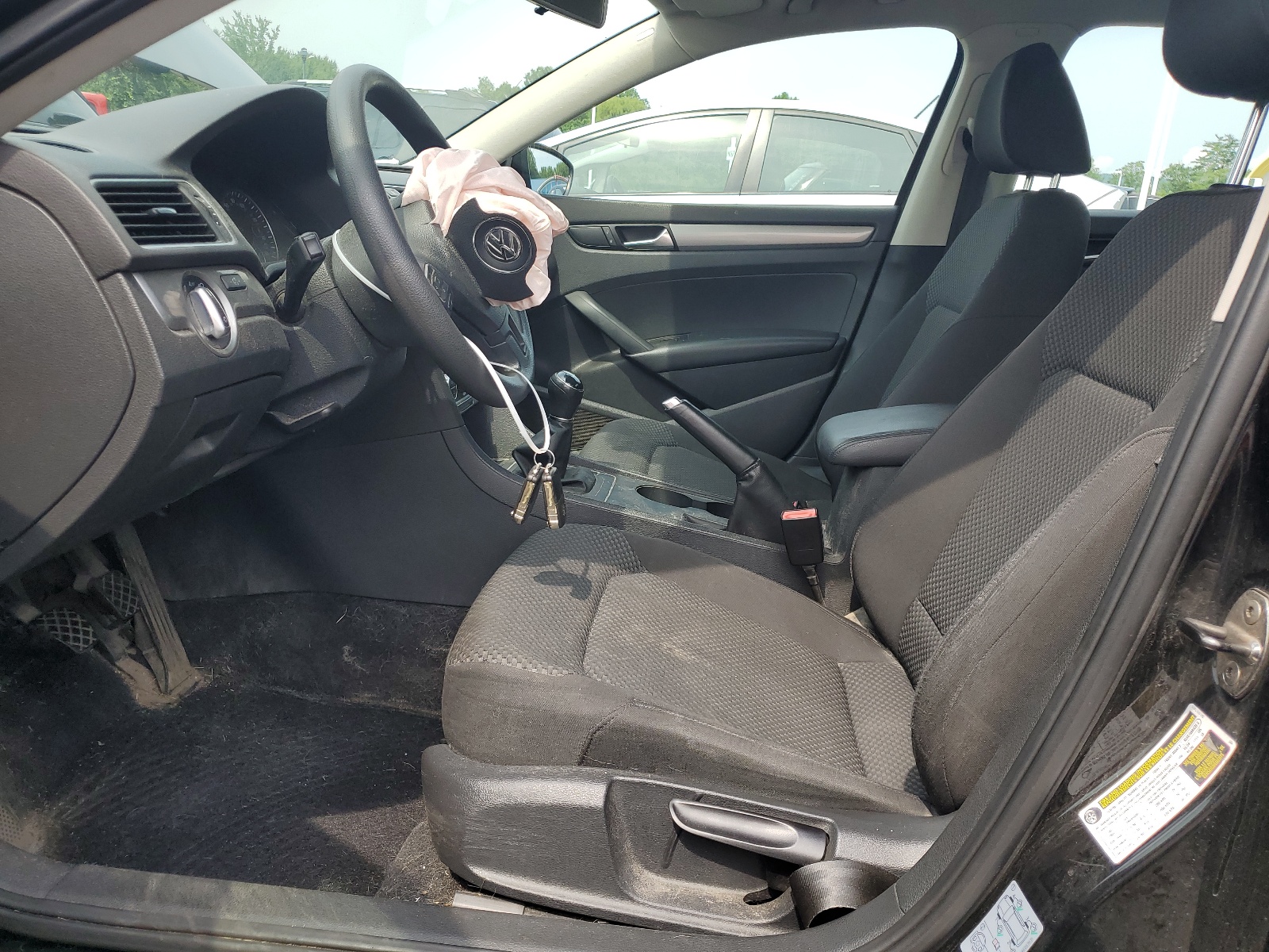 1VWAP7A31CC072391 2012 Volkswagen Passat S