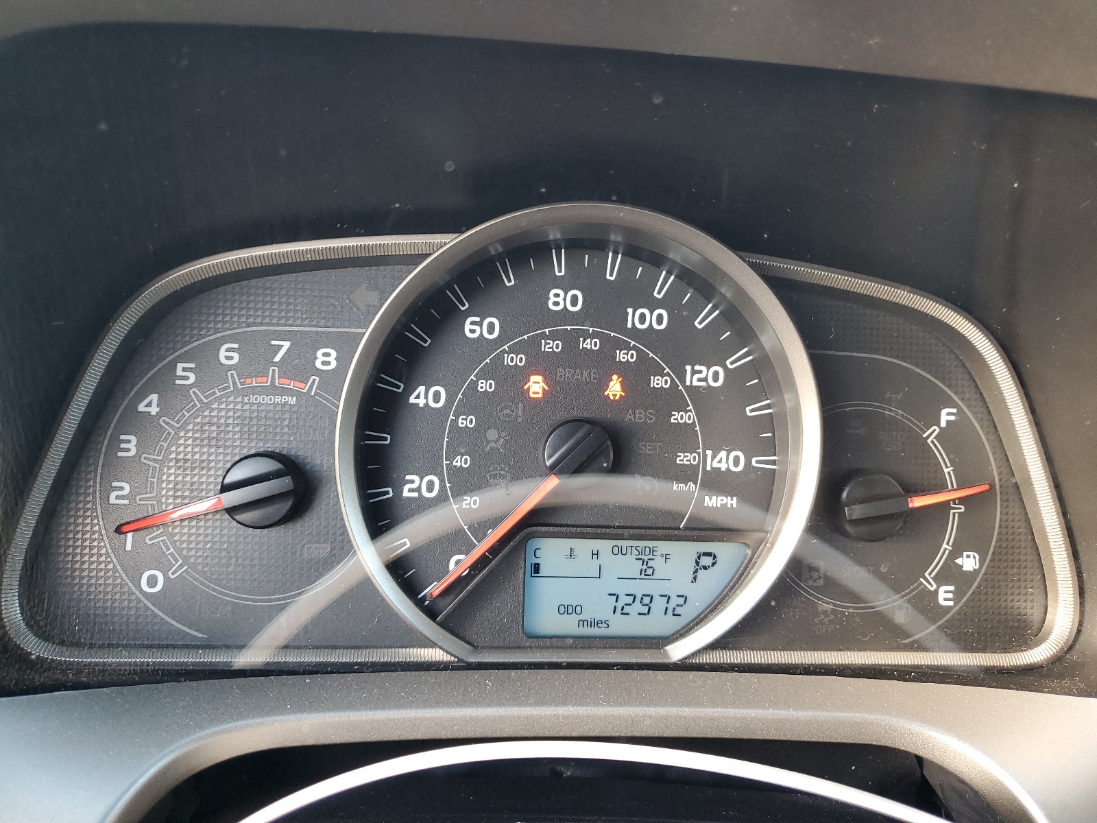 2T3BFREV8FW380550 2015 Toyota Rav4 Le